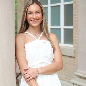 Meet your Posher, Kaitlyn